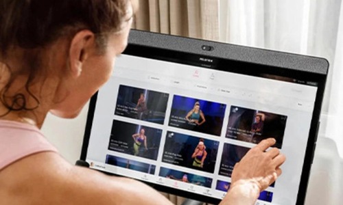 start a class on Peloton Bike or Treadmill